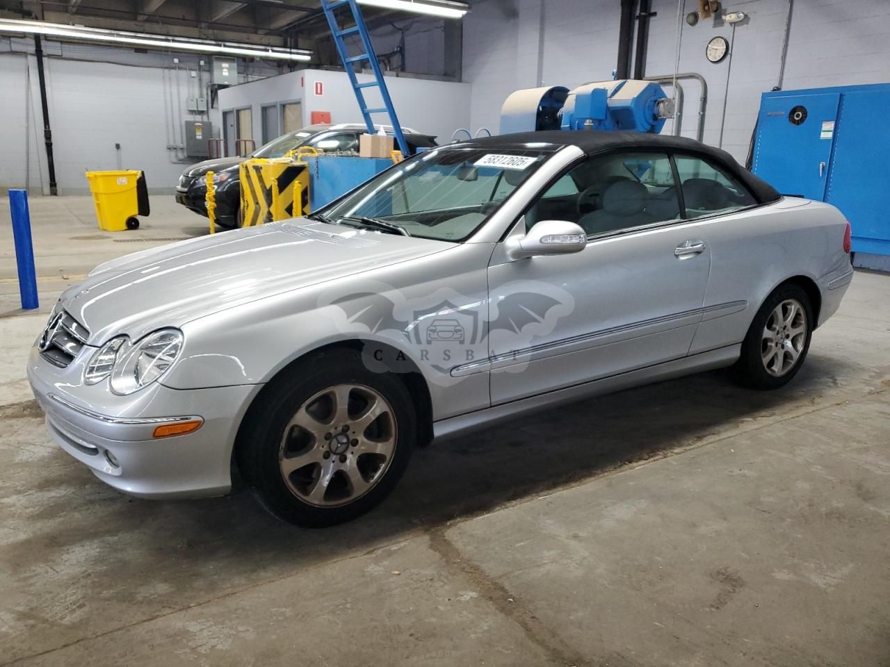 Mercedes-Benz CLK 320 3.2L 6 2004