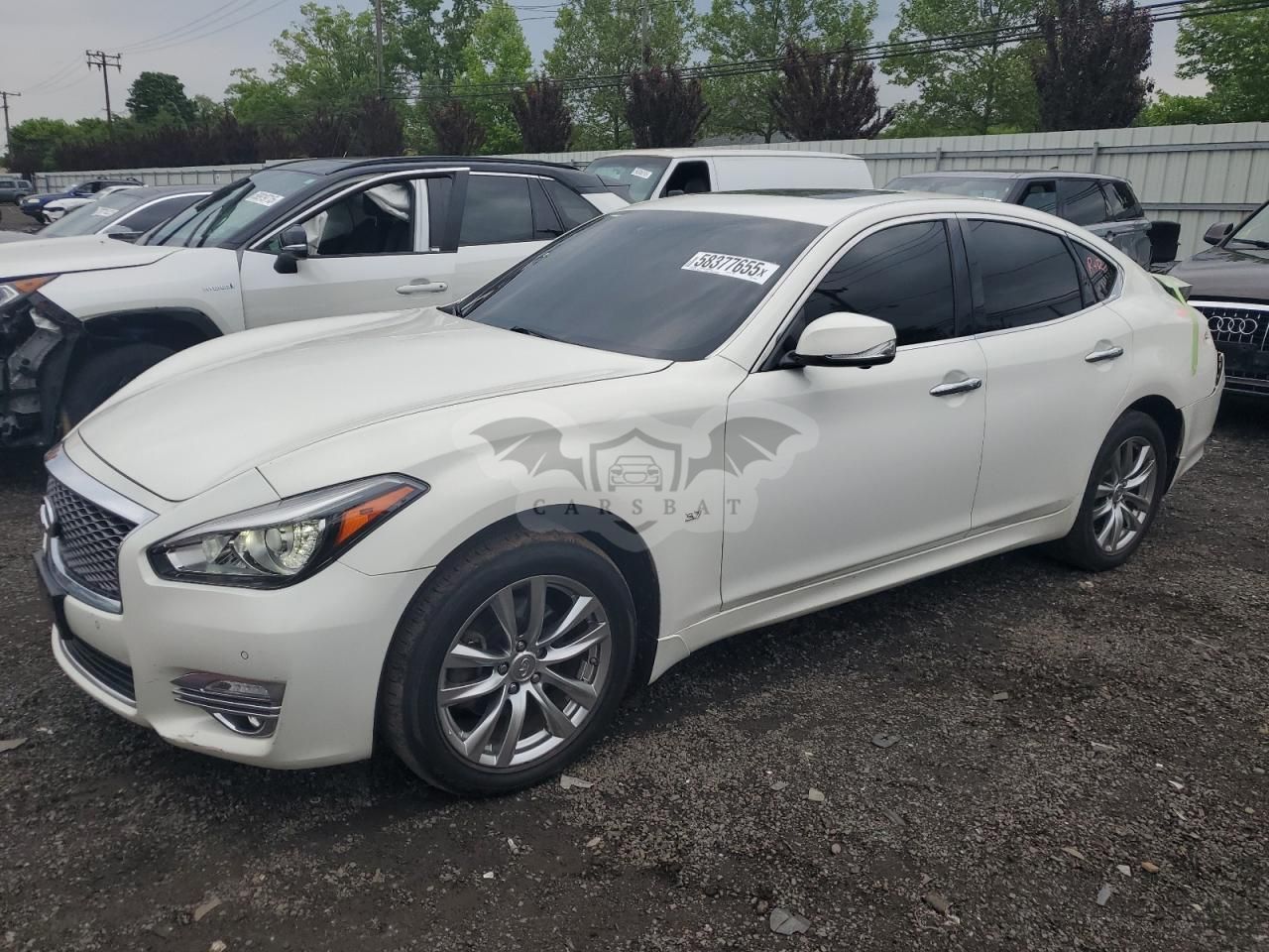 Infiniti Q70 3.7 3.7L 6 2015