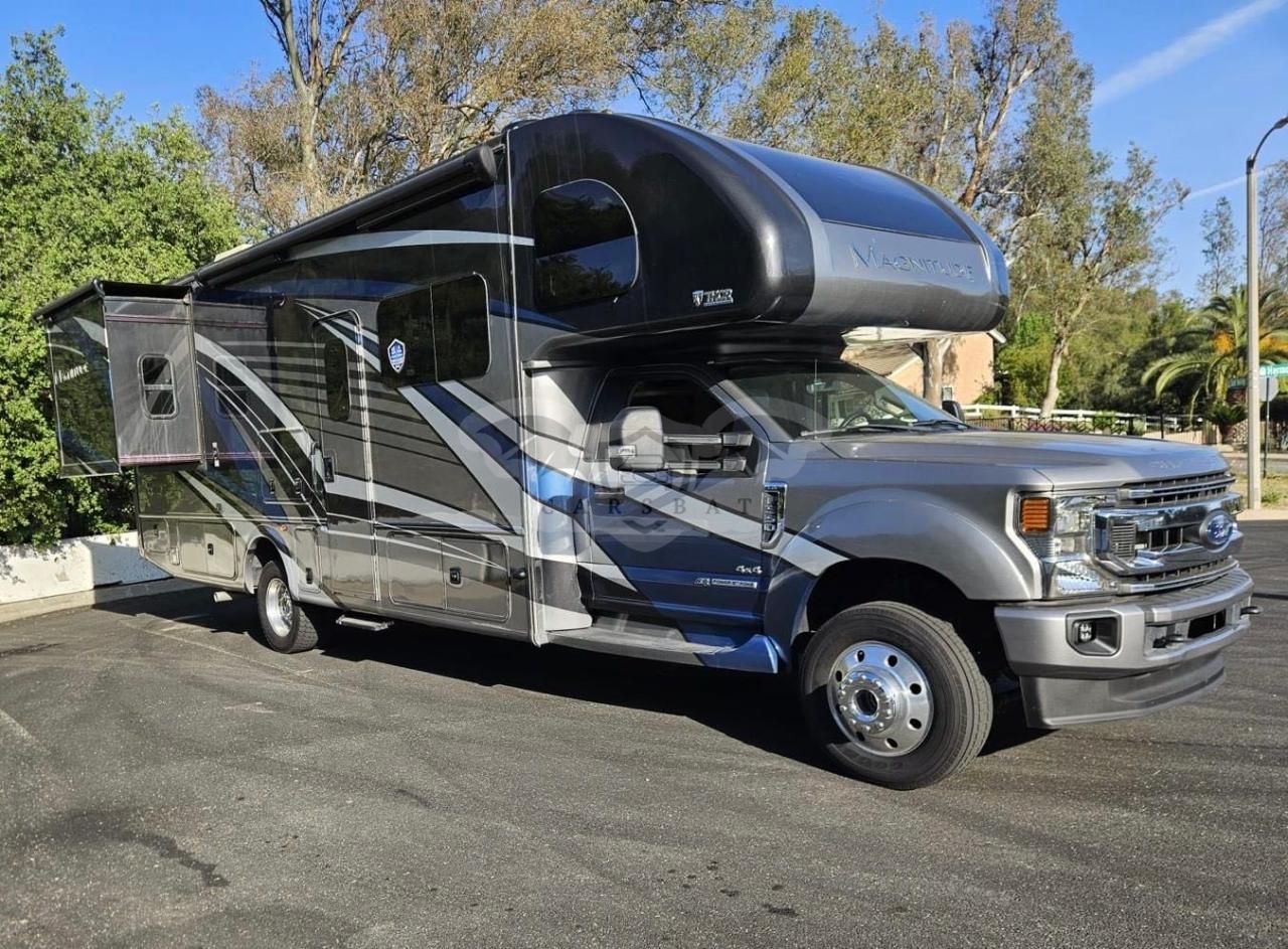Ford F550 SUPER DUTY 6.7L 8 2021