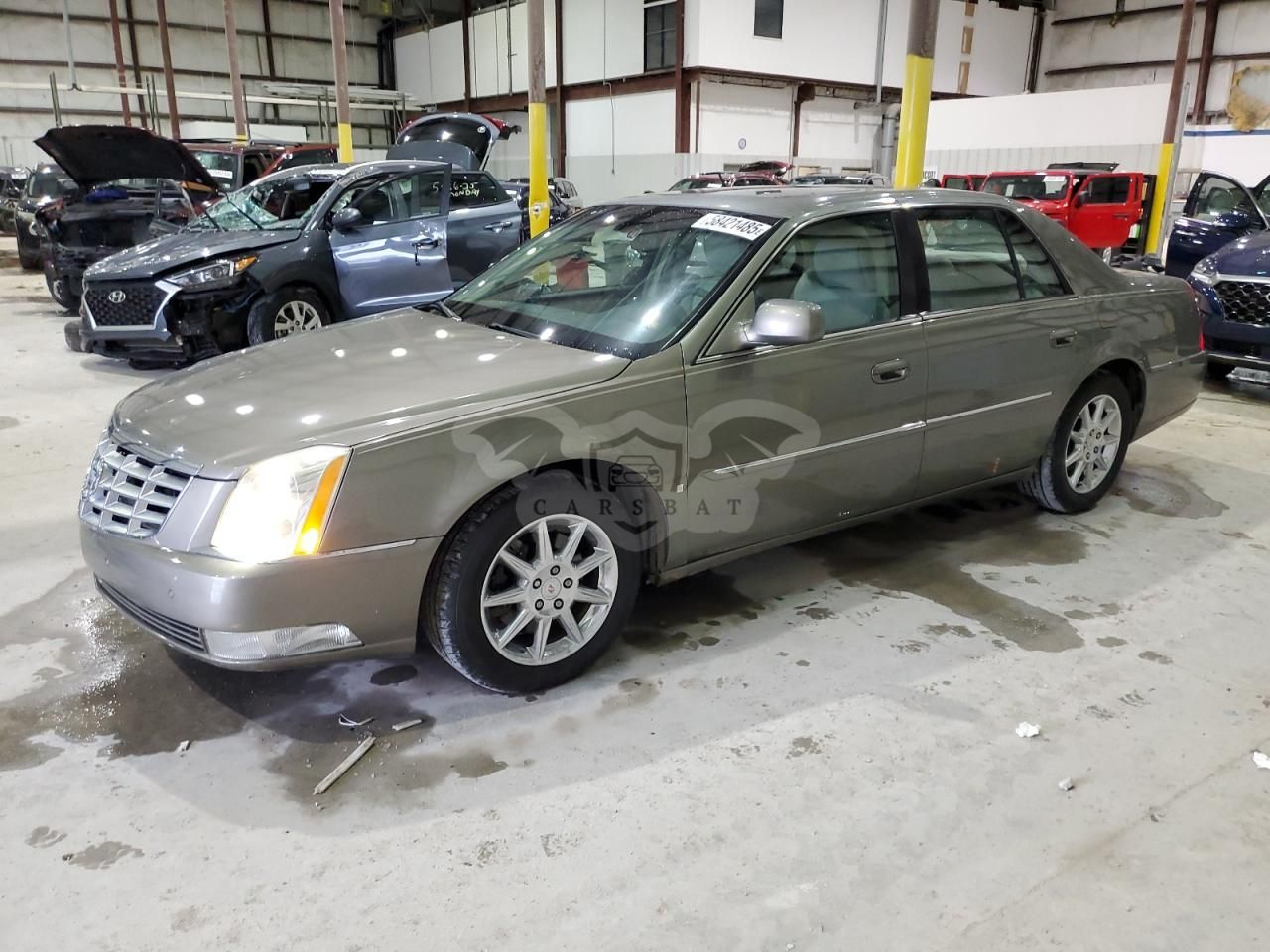 Cadillac DTS LUXURY COLLECTION 4.6L 8 2010