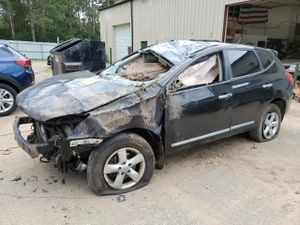 Nissan Rogue S 2.5L 4 2013