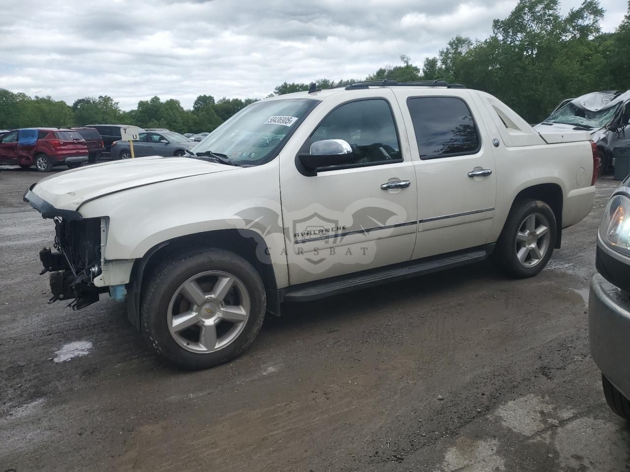 Chevrolet Avalanche LTZ 5.3L 8 2013