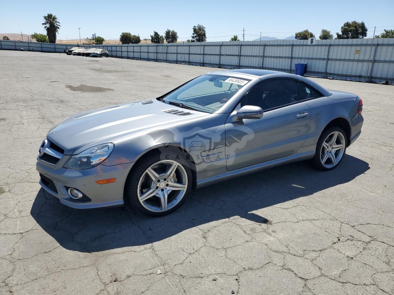 Mercedes-Benz SL 550 5.5L 8 2011