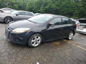 Ford Focus SE 2.0L 4 2013