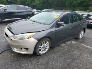 Ford Focus SE 2.0L 4 2015