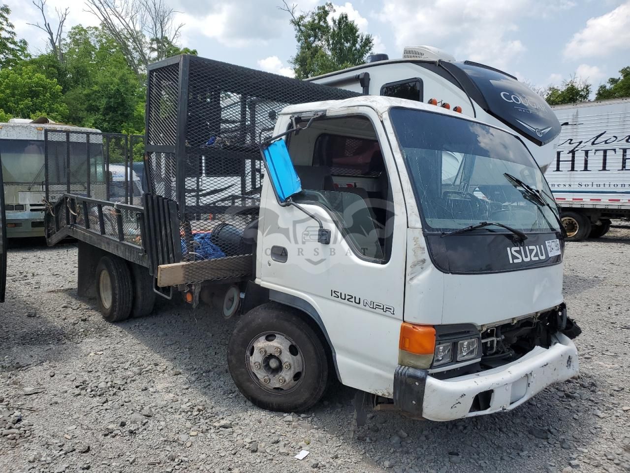 Isuzu NPR 4.8L 4 2001