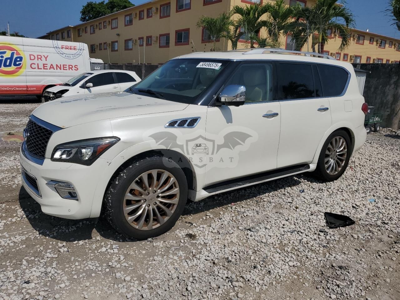 Infiniti QX80 5.6L 8 2015