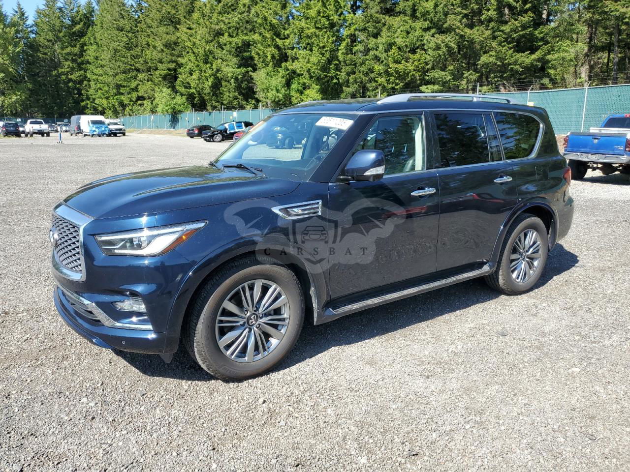 Infiniti QX80 LUXE 5.6L  8 2021