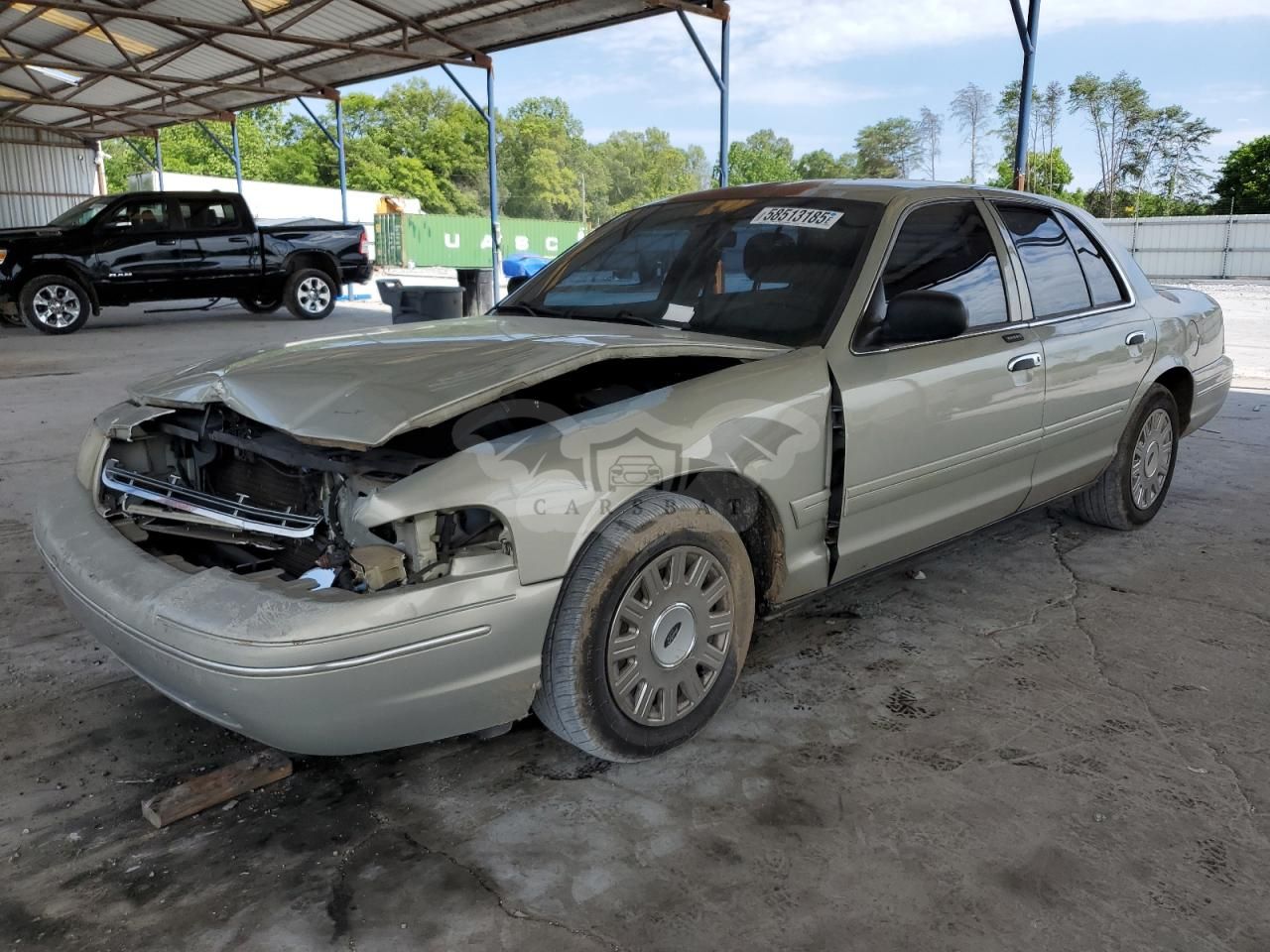Ford Crown 4.6L 8 2003