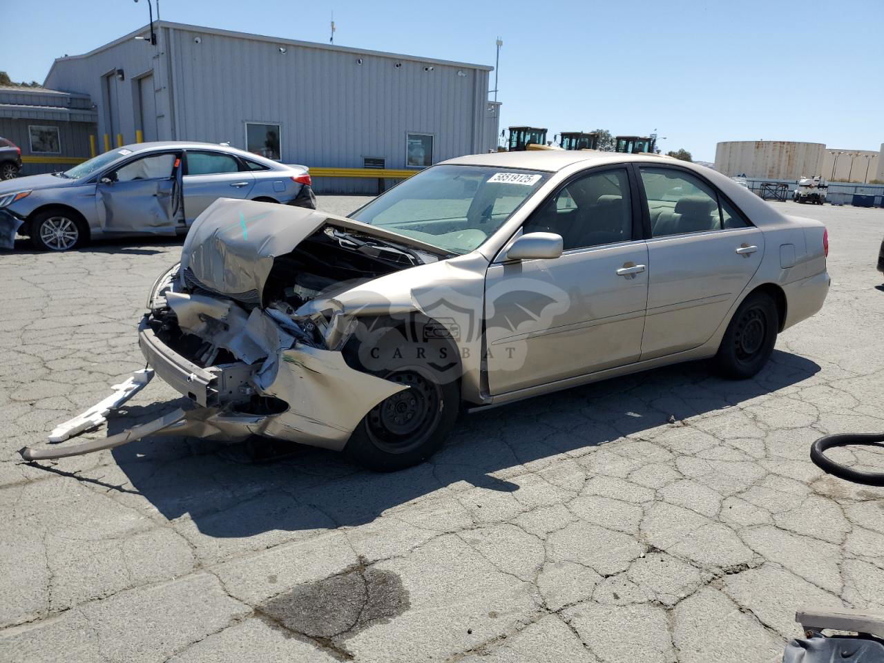 Toyota Camry LE 2.4L  4 2002