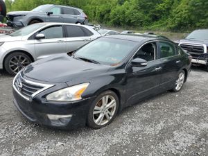 Nissan Altima 3.5S 3.5L 6 2015