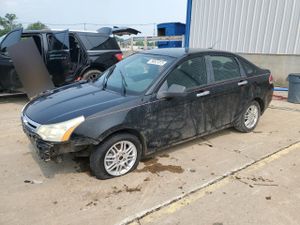 Ford Focus SE 2.0L 4 2010