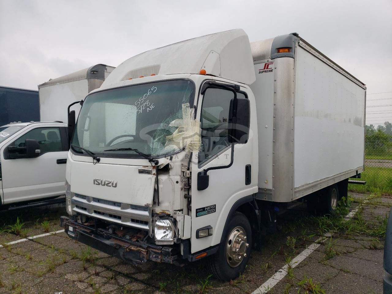 Isuzu NPR 3.0L 4 2011