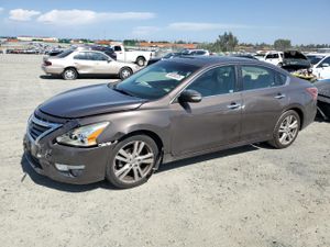 Nissan Altima 3.5S 3.5L 6 2013