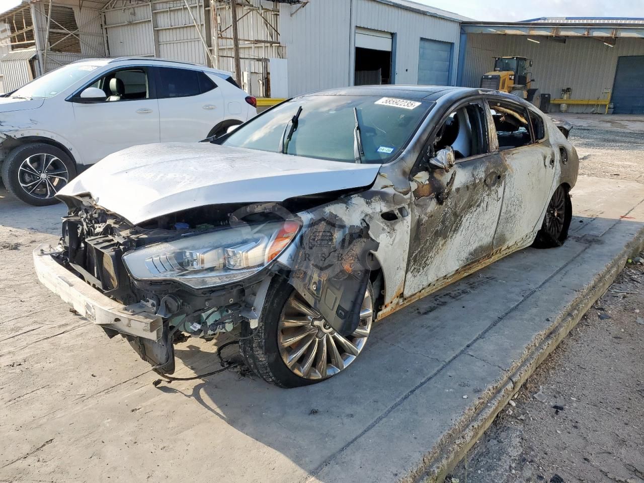 Kia K900 (K9) 5.0L 8 2015
