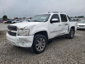 Chevrolet Avalanche LTZ 5.3L 8 2011