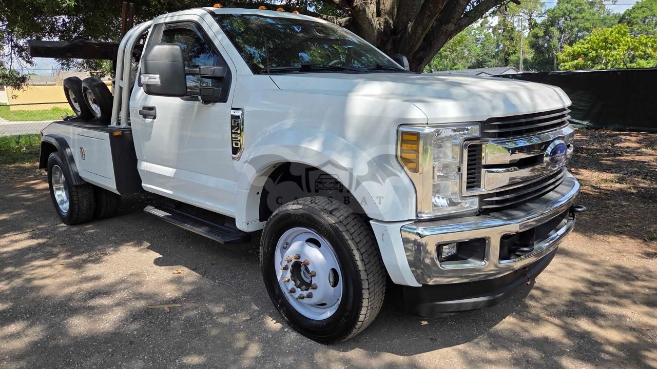 Ford F-450 SUPER DUTY 6.7L 8 2019