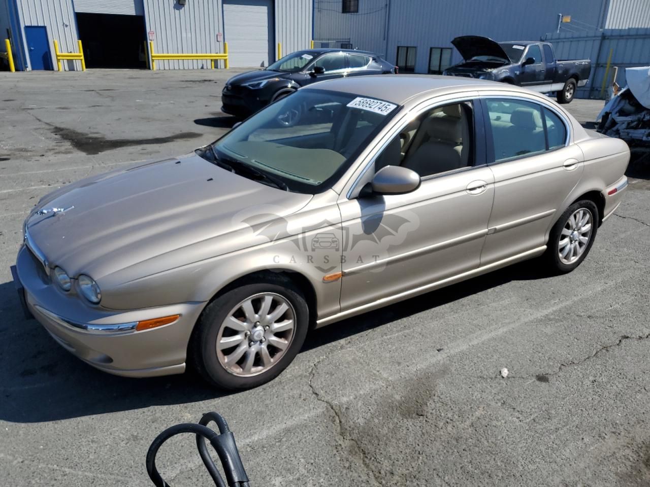 Jaguar X-Type 2.5 2.5L 6 2002