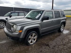 Jeep Patriot LATITUDE 2.4L 4 2014