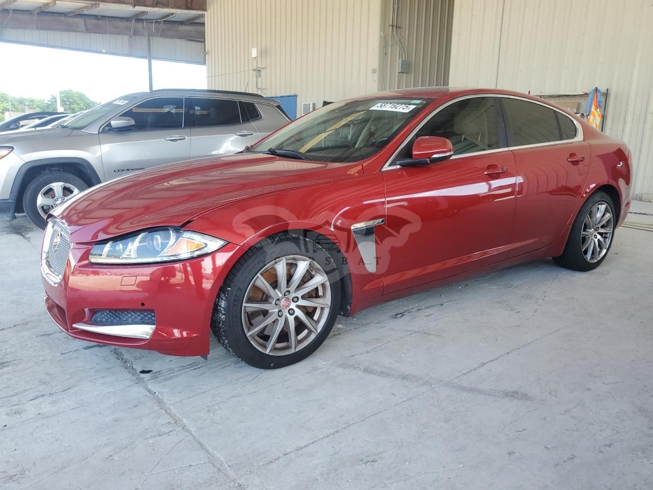 Jaguar XF 2.0T PREMIUM 2.0L 4 2015