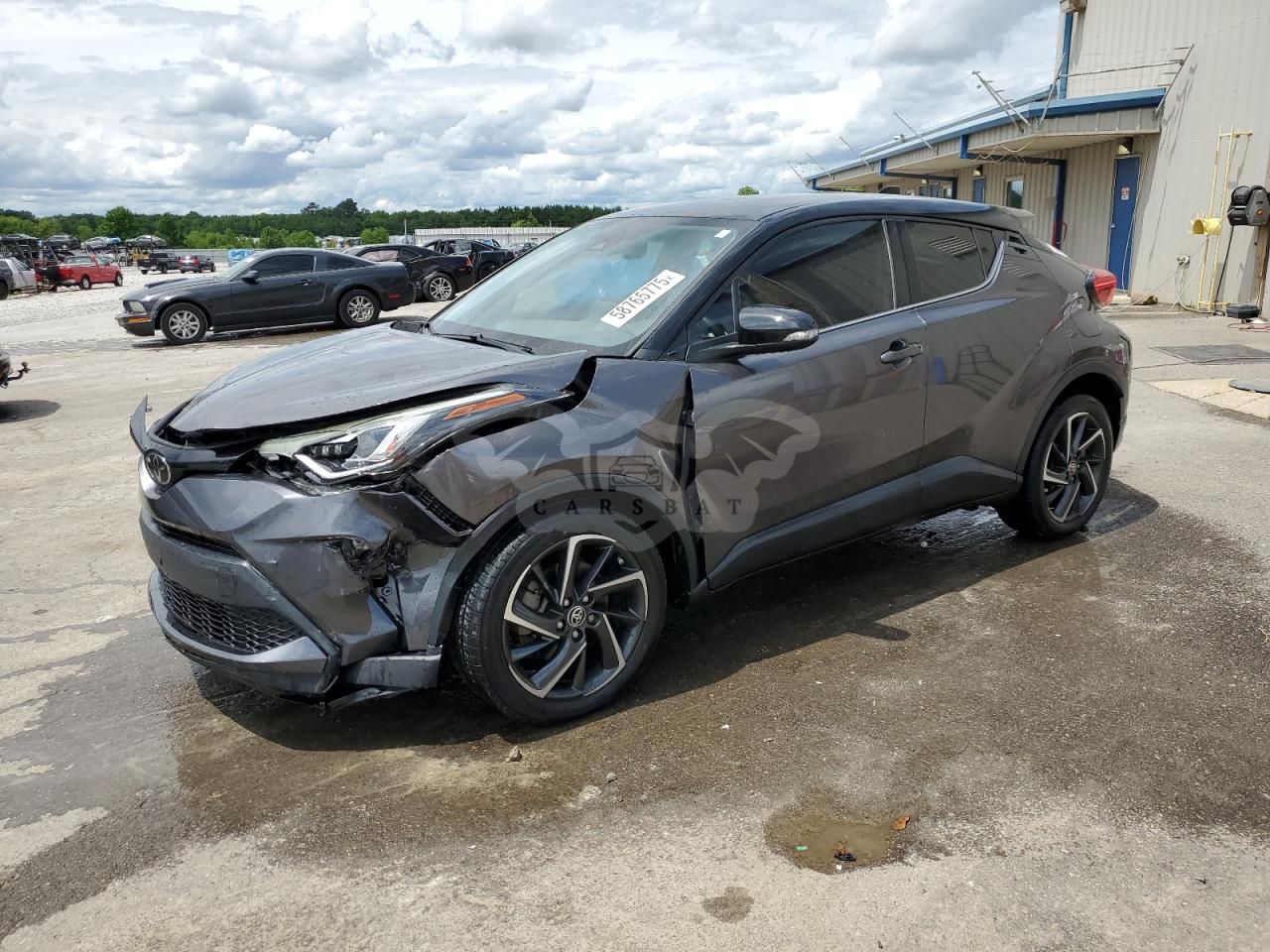 Toyota C-HR XLE 2.0L 4 2021