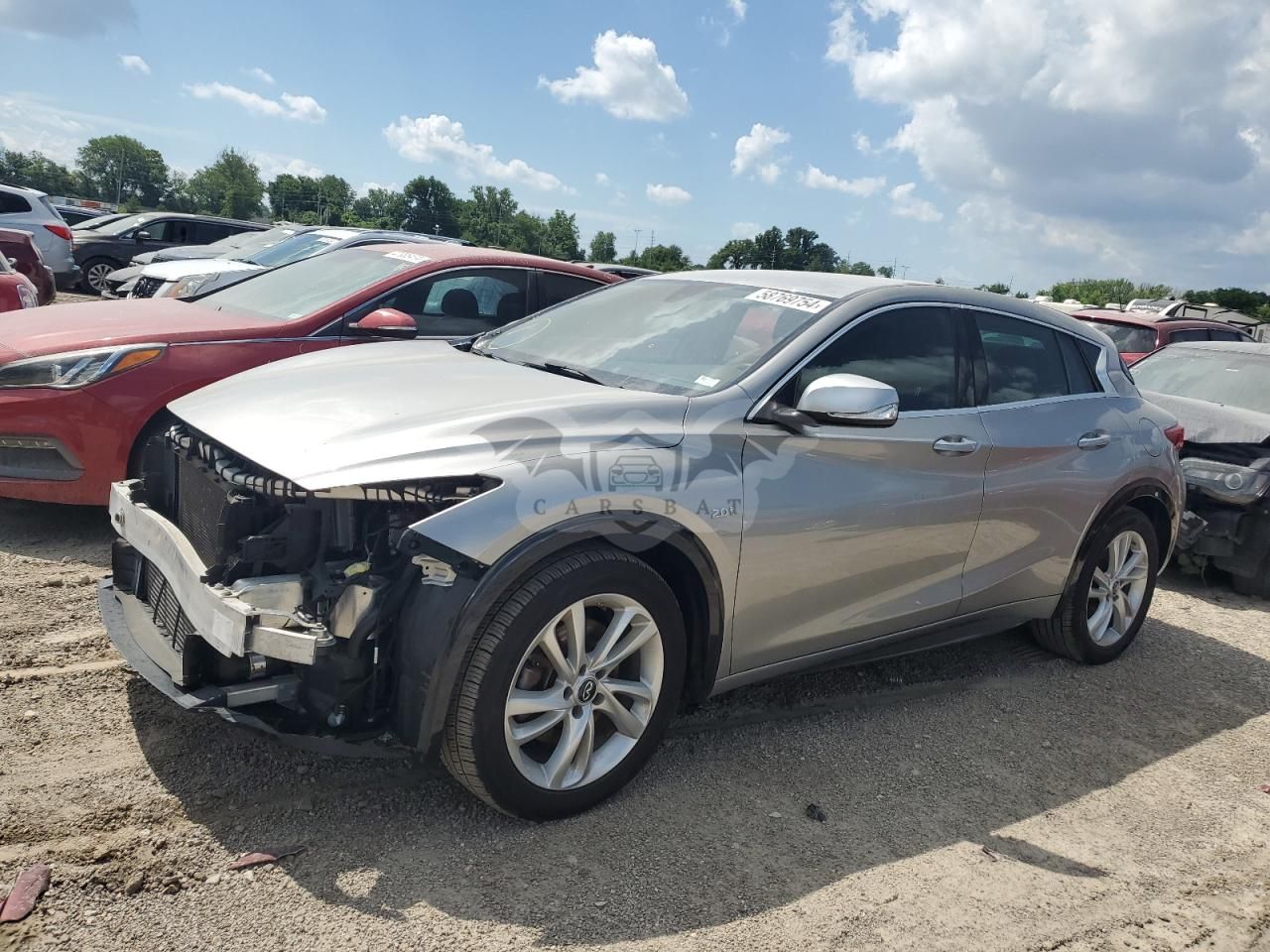 Infiniti QX30 BASE 2.0L 4 2017