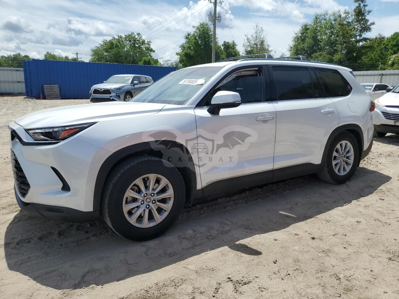 Toyota Grand Highlander XLE 2.4L 4 2024