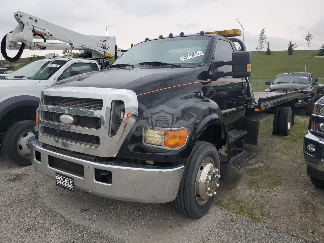 Ford F650 SUPER DUTY 5.9L 6 2007
