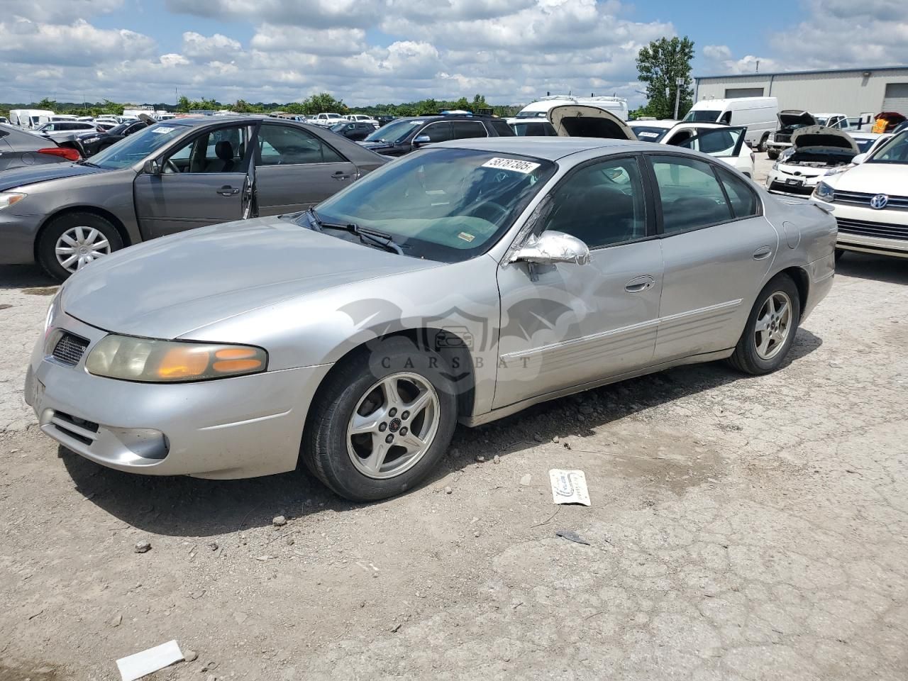 Pontiac Bonneville SE 3.8L 6 2004