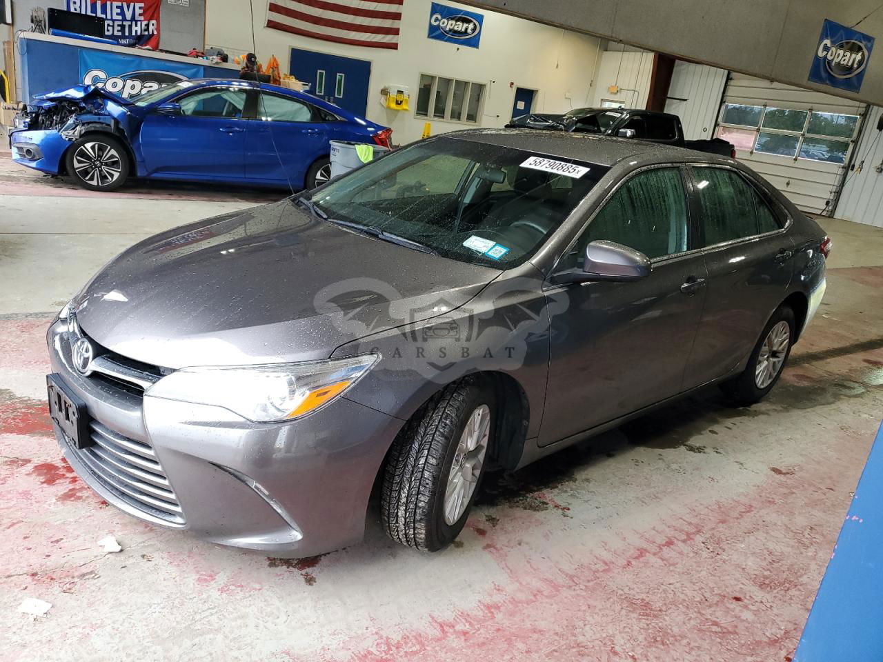 Toyota Camry LE 2.5L  4 2017
