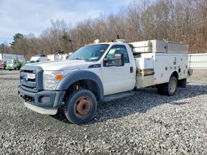 Ford F-450 SUPER DUTY 6.8L 10 2013