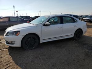 Volkswagen Passat SEL 1.8L 4 2014