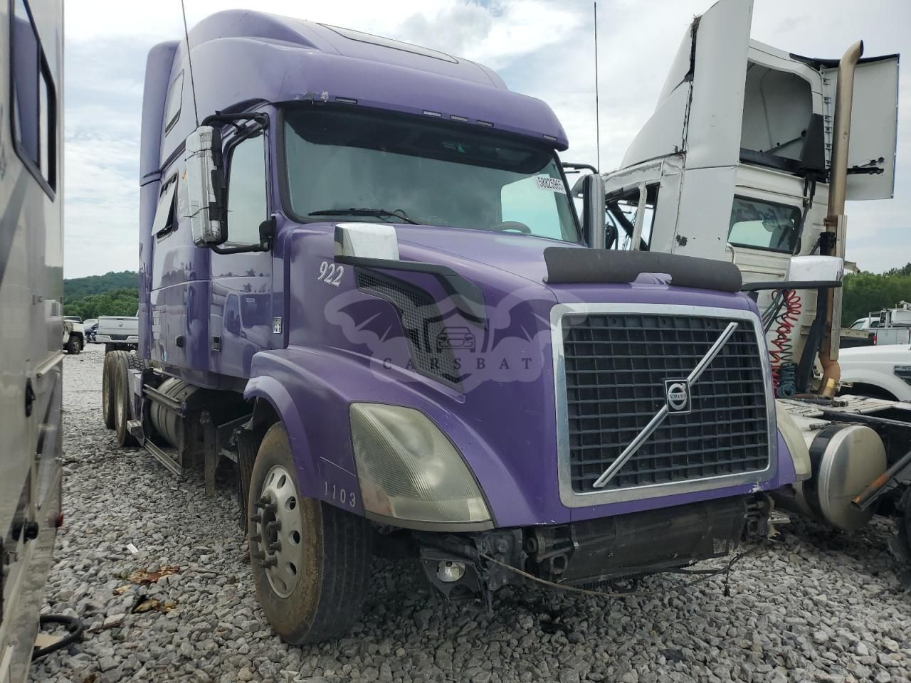 Volvo VN VNL 12.8L 6 2010