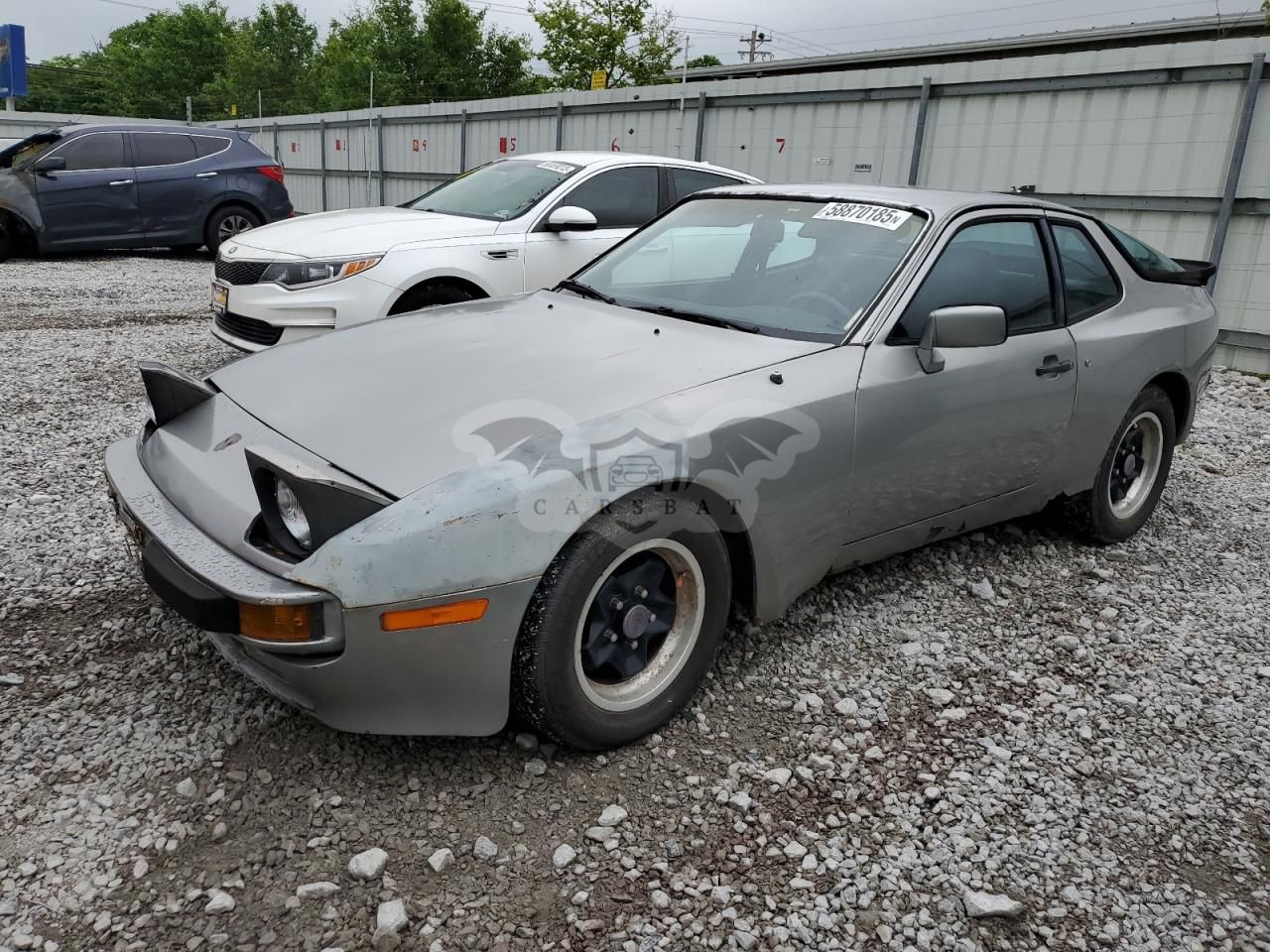 Porsche 944 2.5L 4 1983