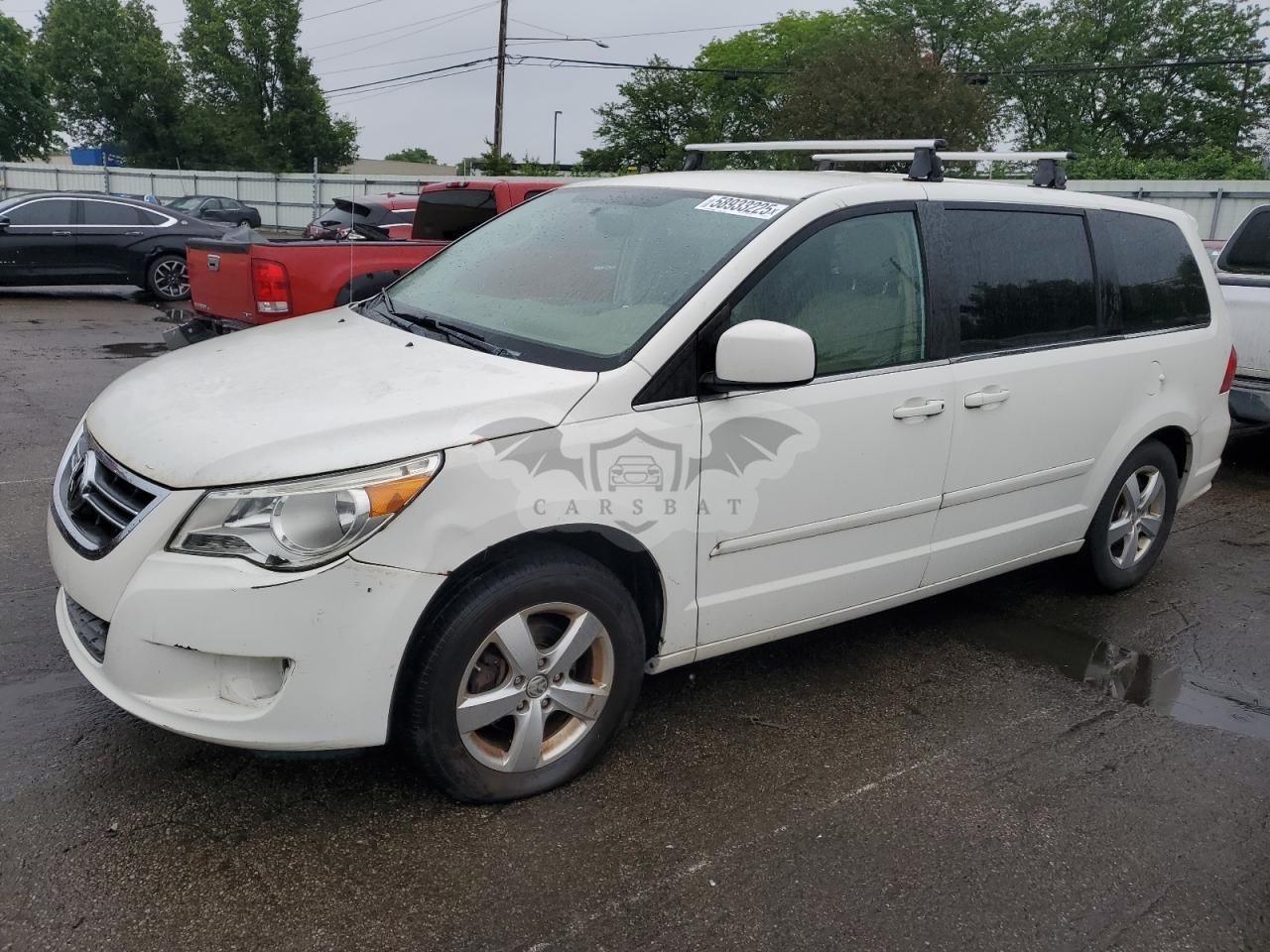 Volkswagen Routan SE 3.8L 6 2010