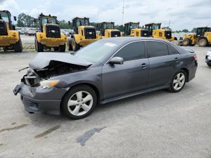 Toyota Camry SE 3.5L 6 2011