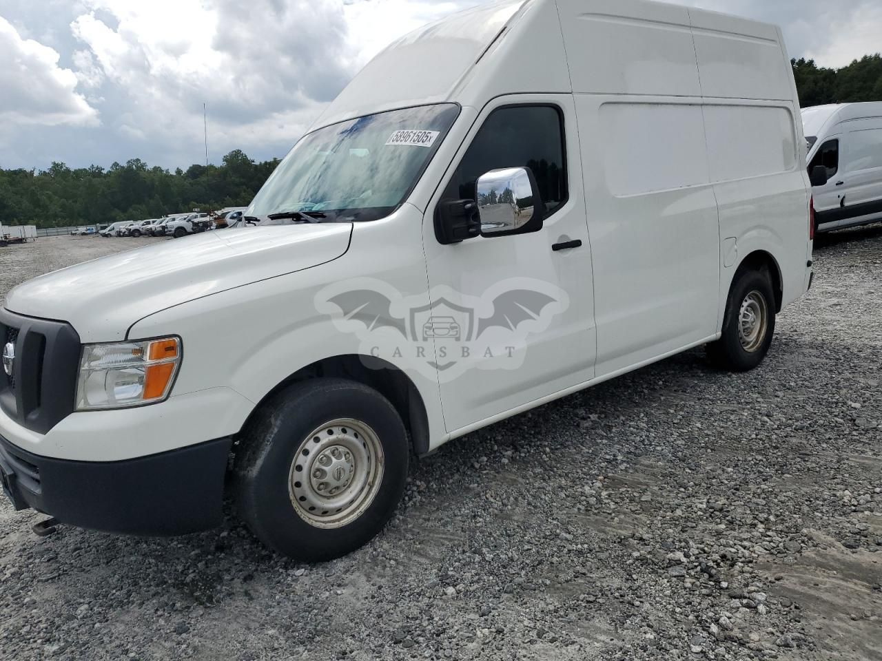Nissan NV series 2500 5.6L 8 2014