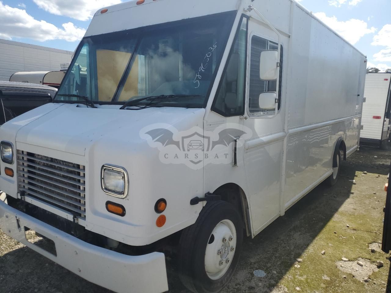 Freightliner Business Class M2 M LINE WALK-IN VAN 6.7L 6 2007