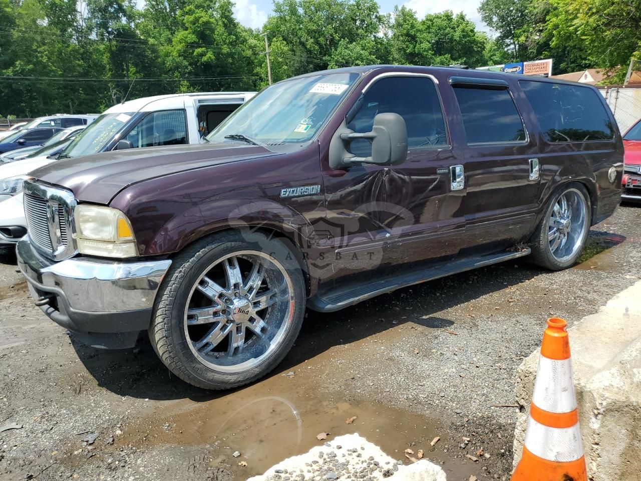 Ford Excursion XLT 6.8L 10 2000