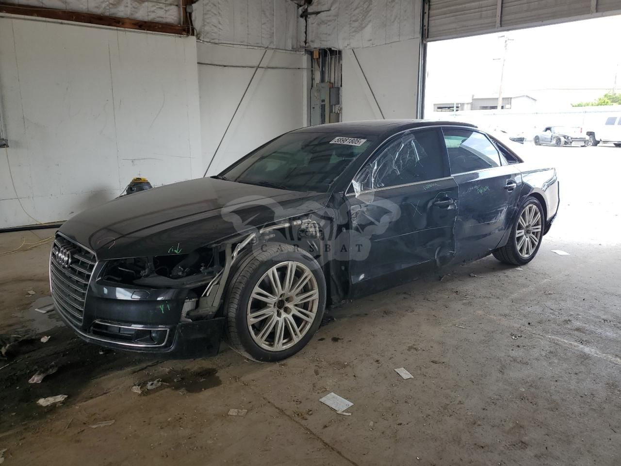 Audi A8 L TDI QUATTRO 3.0L 6 2015