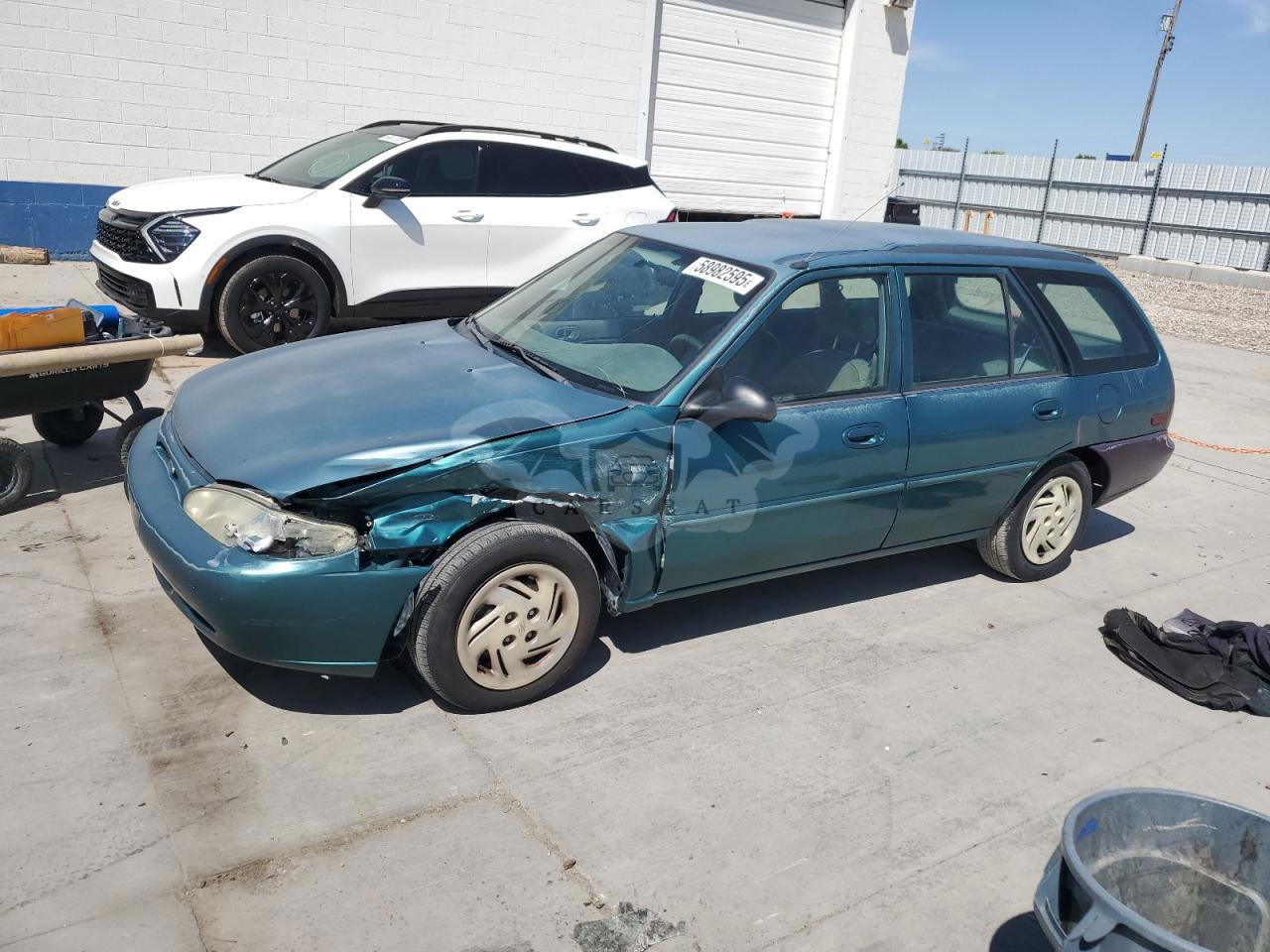 Ford Escort SE 2.0L  4 1998