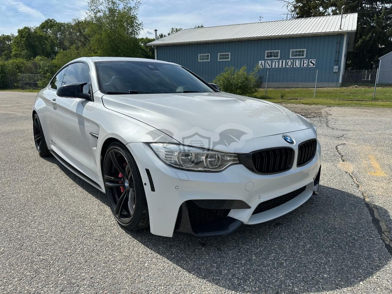 BMW M4 3.0L 6 2015