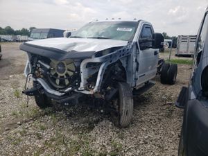 Ford F550 SUPER DUTY 6.7L 8 2022