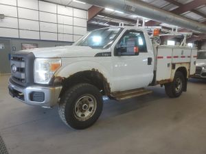 Ford F-350 SUPER DUTY 6.2L 8 2011