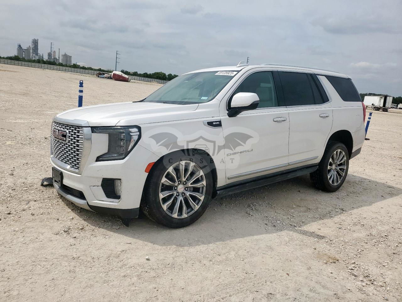 GMC Yukon DENALI 6.2L  8 2021