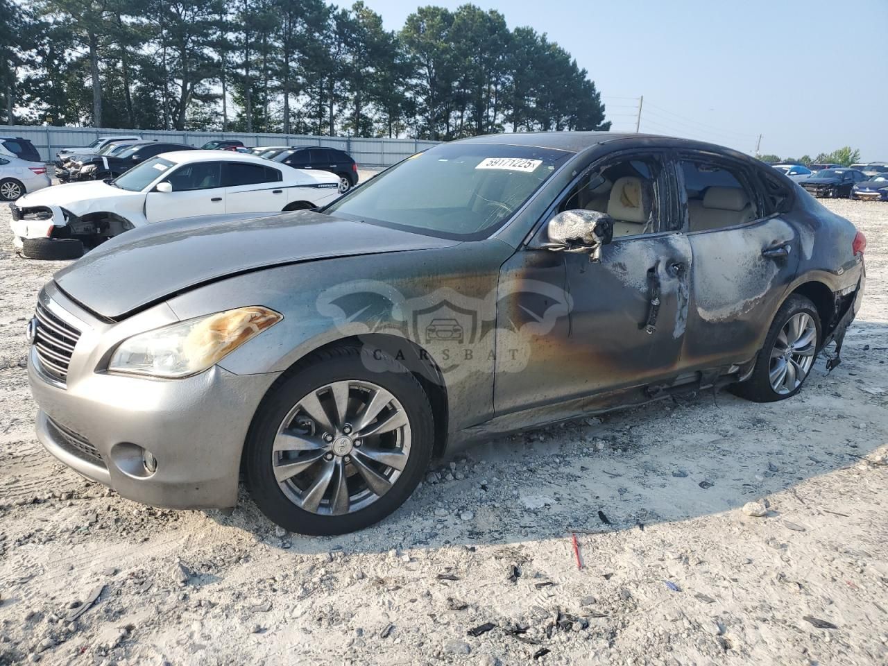 Infiniti M37 X 3.7L 6 2013