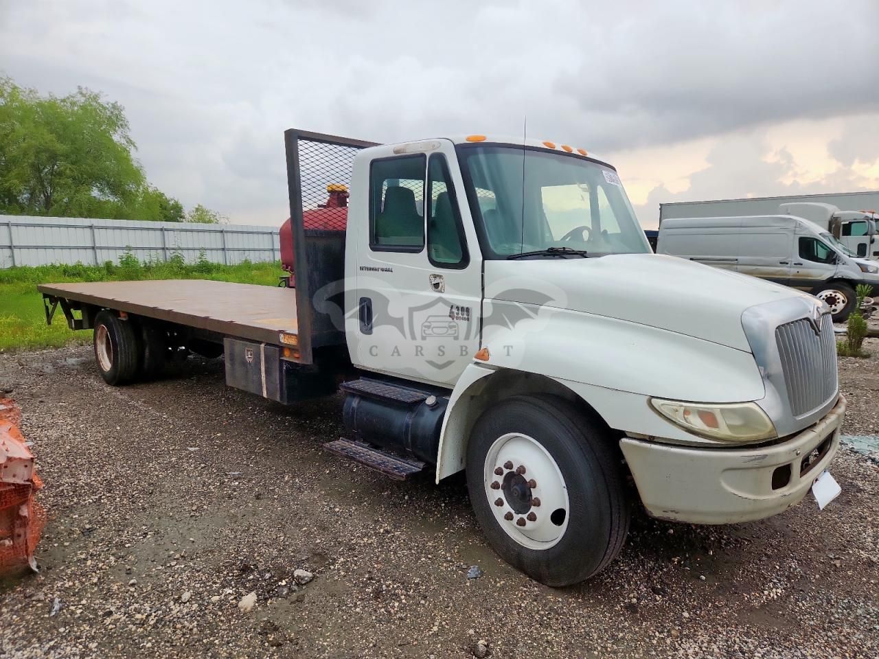 International DuraStar / 4000 4300 7.6L 6 2006