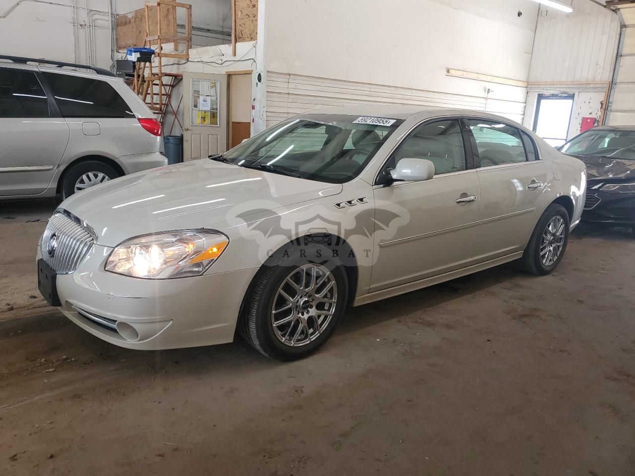 Buick Lucerne CXL 3.9L 6 2011