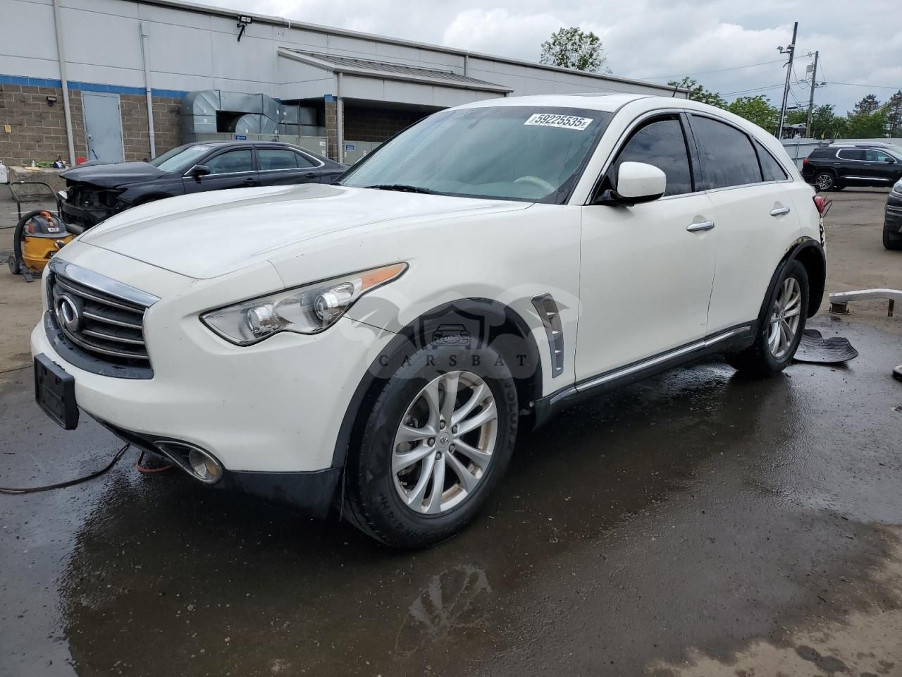 Infiniti FX 3.7L 6 2013