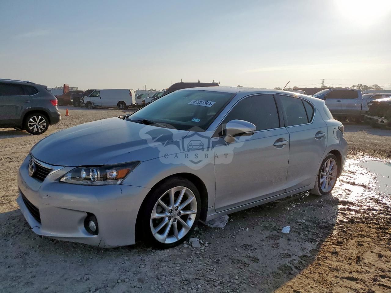 Lexus CT 200 1.8L 4 2011